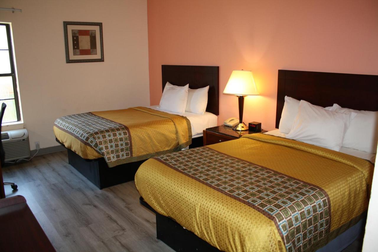 Executive Inn And Suites Wichita Falls Εξωτερικό φωτογραφία