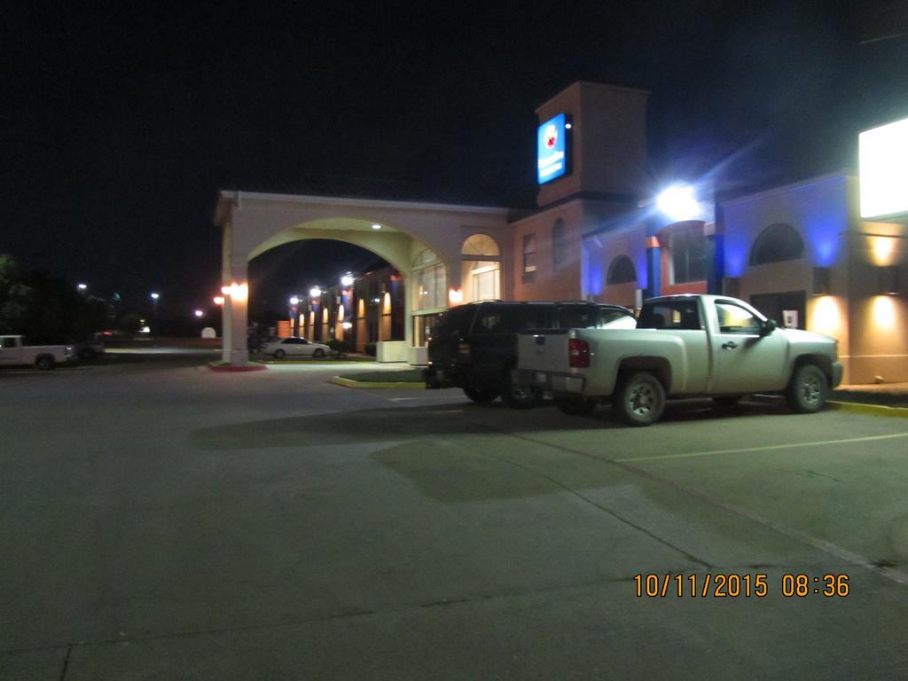 Executive Inn And Suites Wichita Falls Εξωτερικό φωτογραφία