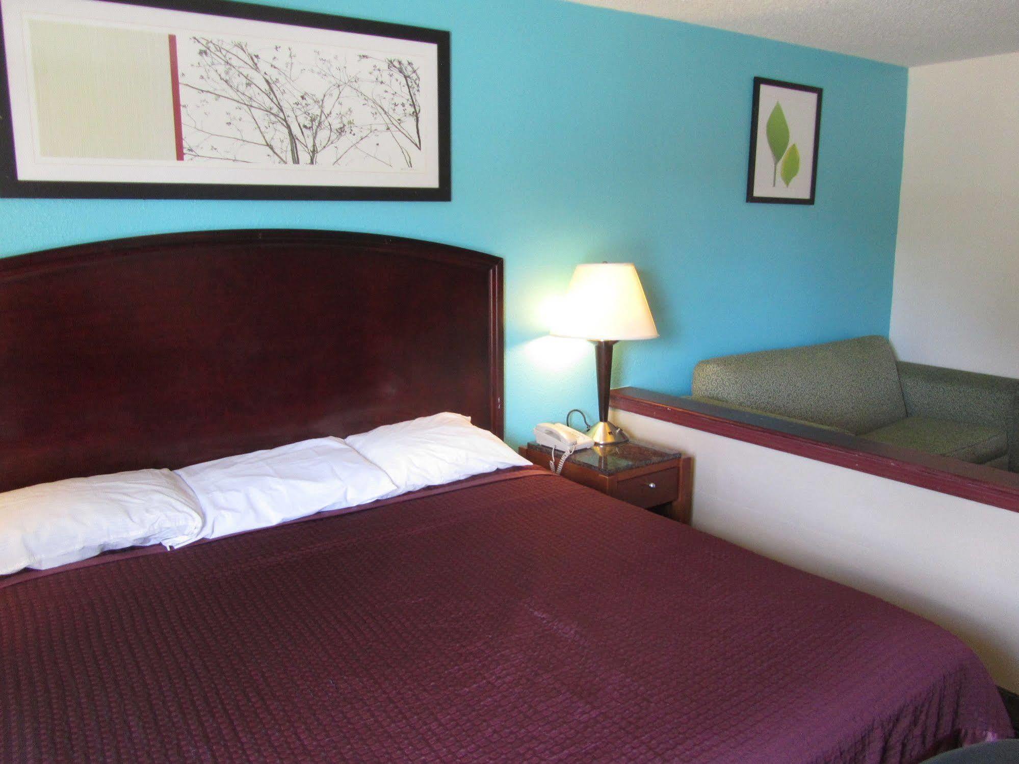 Executive Inn And Suites Wichita Falls Εξωτερικό φωτογραφία