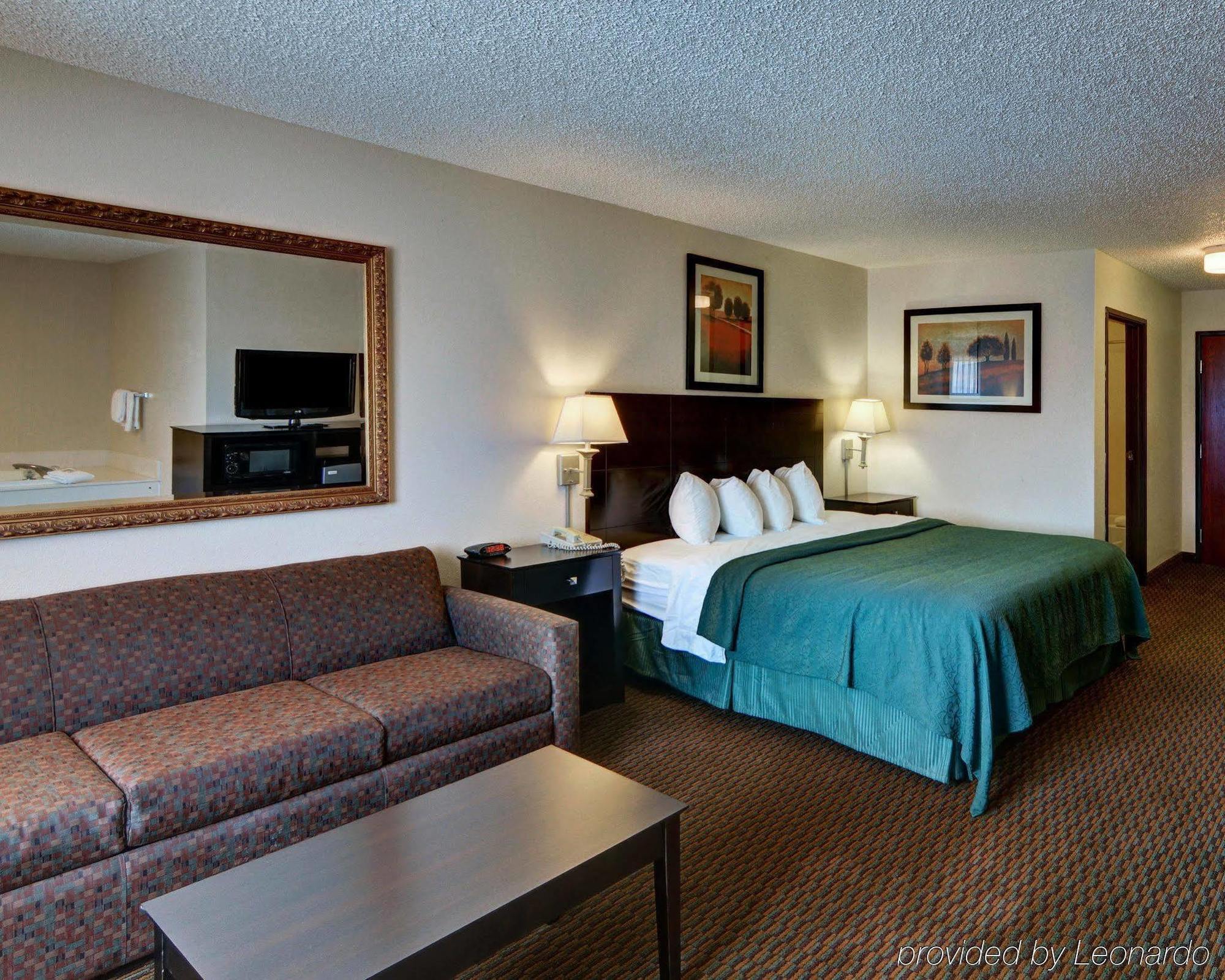 Executive Inn And Suites Wichita Falls Εξωτερικό φωτογραφία